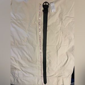 NWT - Dark gray, Amsterdam heritage leather belt with metal buckle.